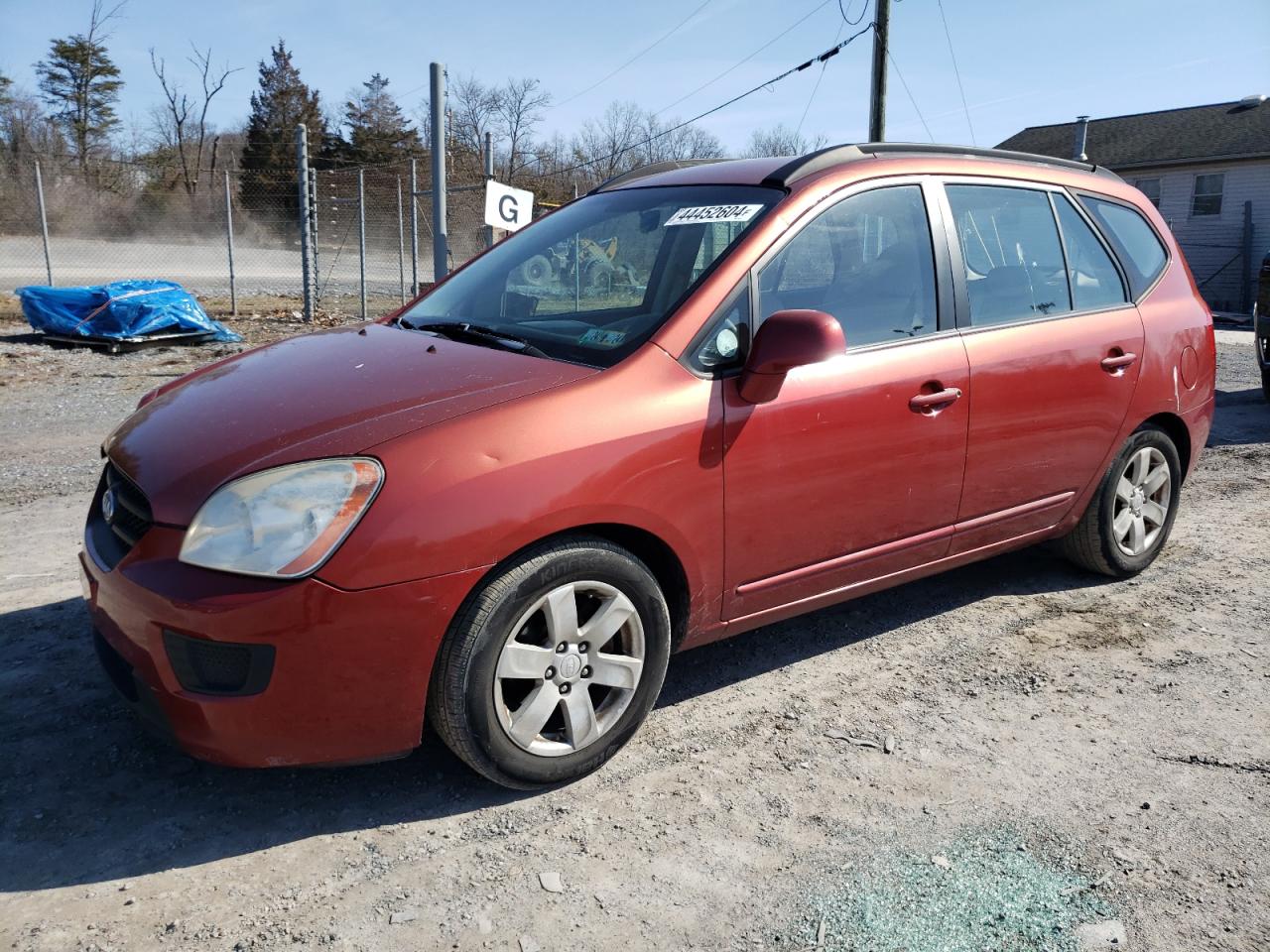 Kia Rondo (2008)