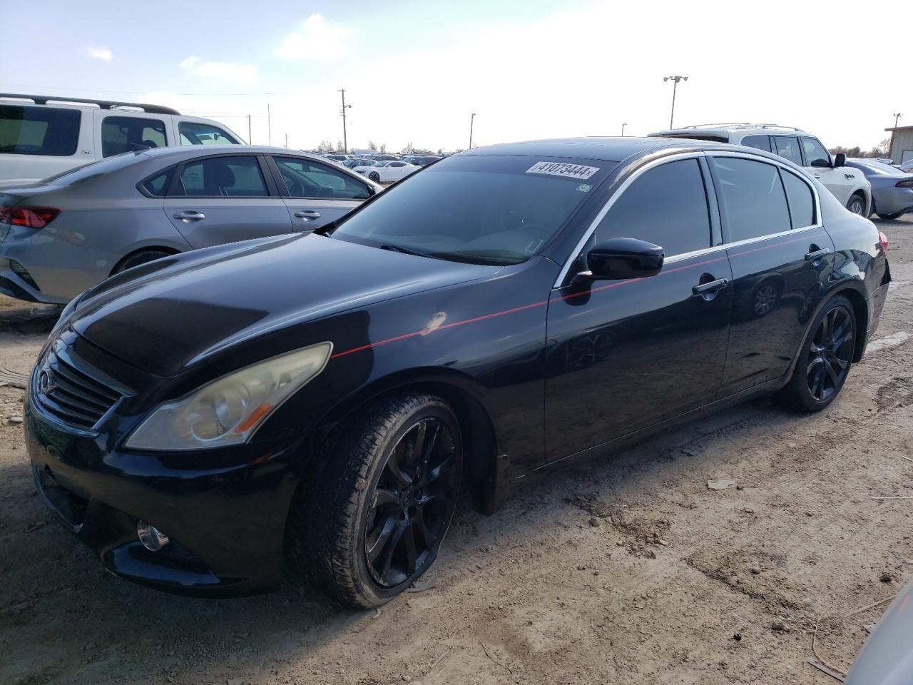 Infiniti G (2013)
