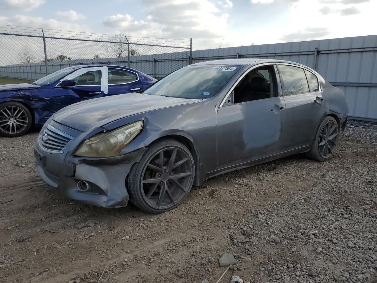 Infiniti G (2010)
