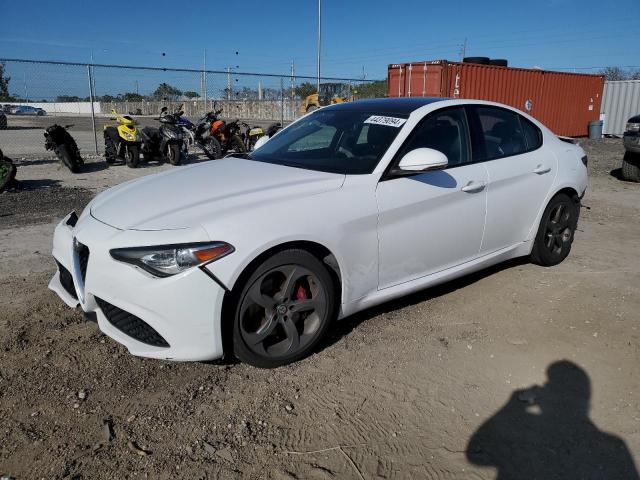 Alfa-romeo Giulia (2017)