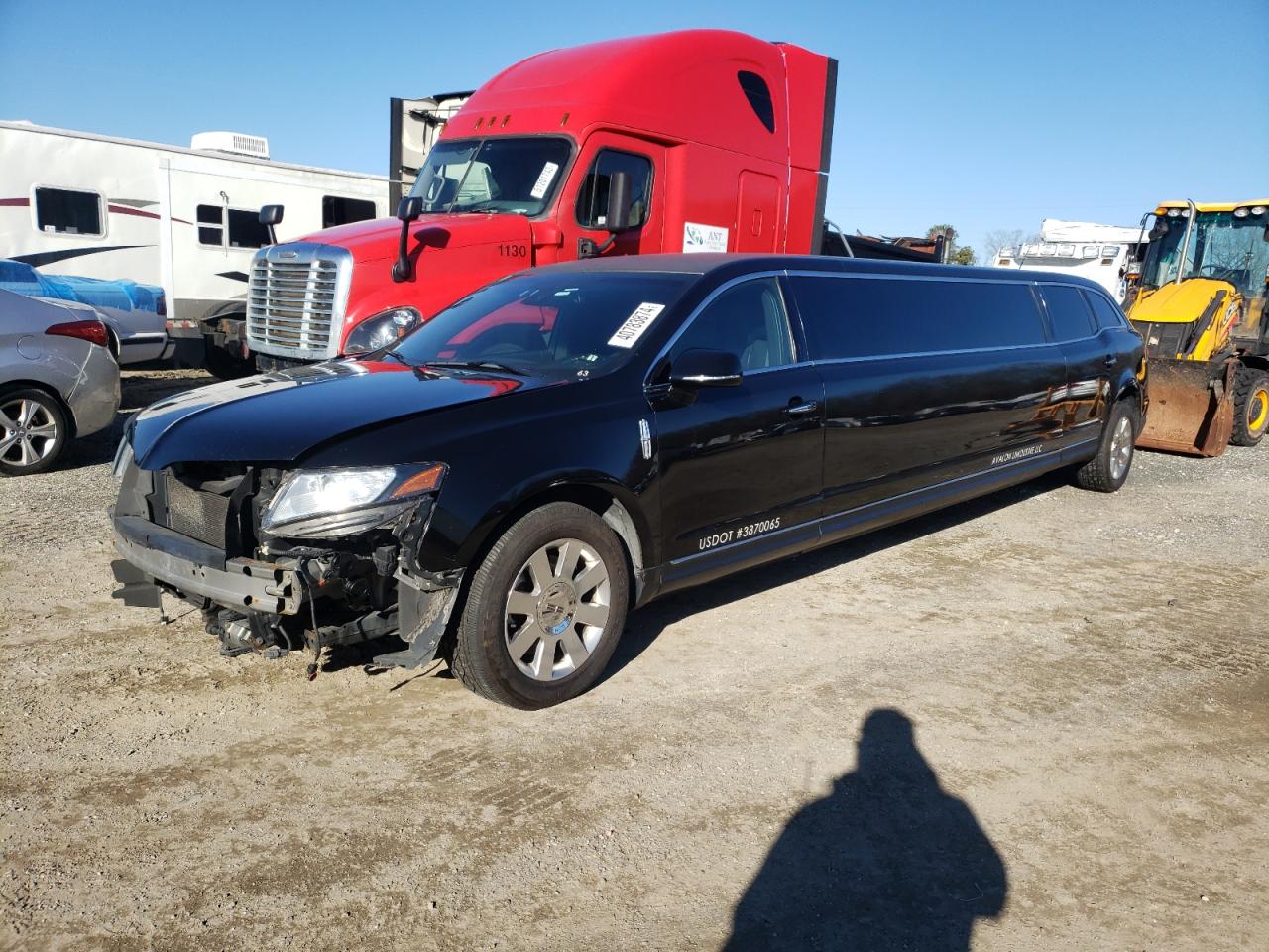 Lincoln Mkt (2015)