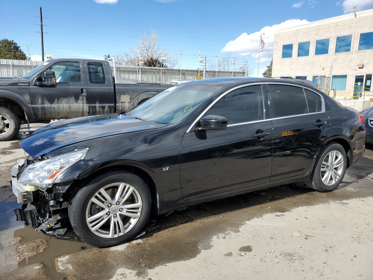 Infiniti Q40 (2015)