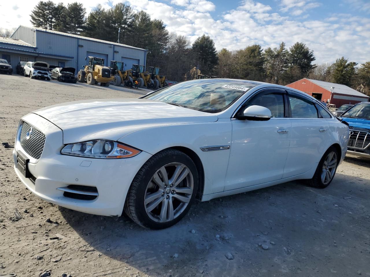 Jaguar Xj (2013)