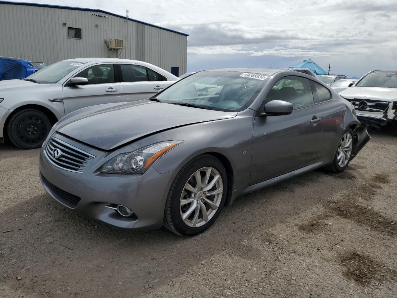 Infiniti Q60 (2014)