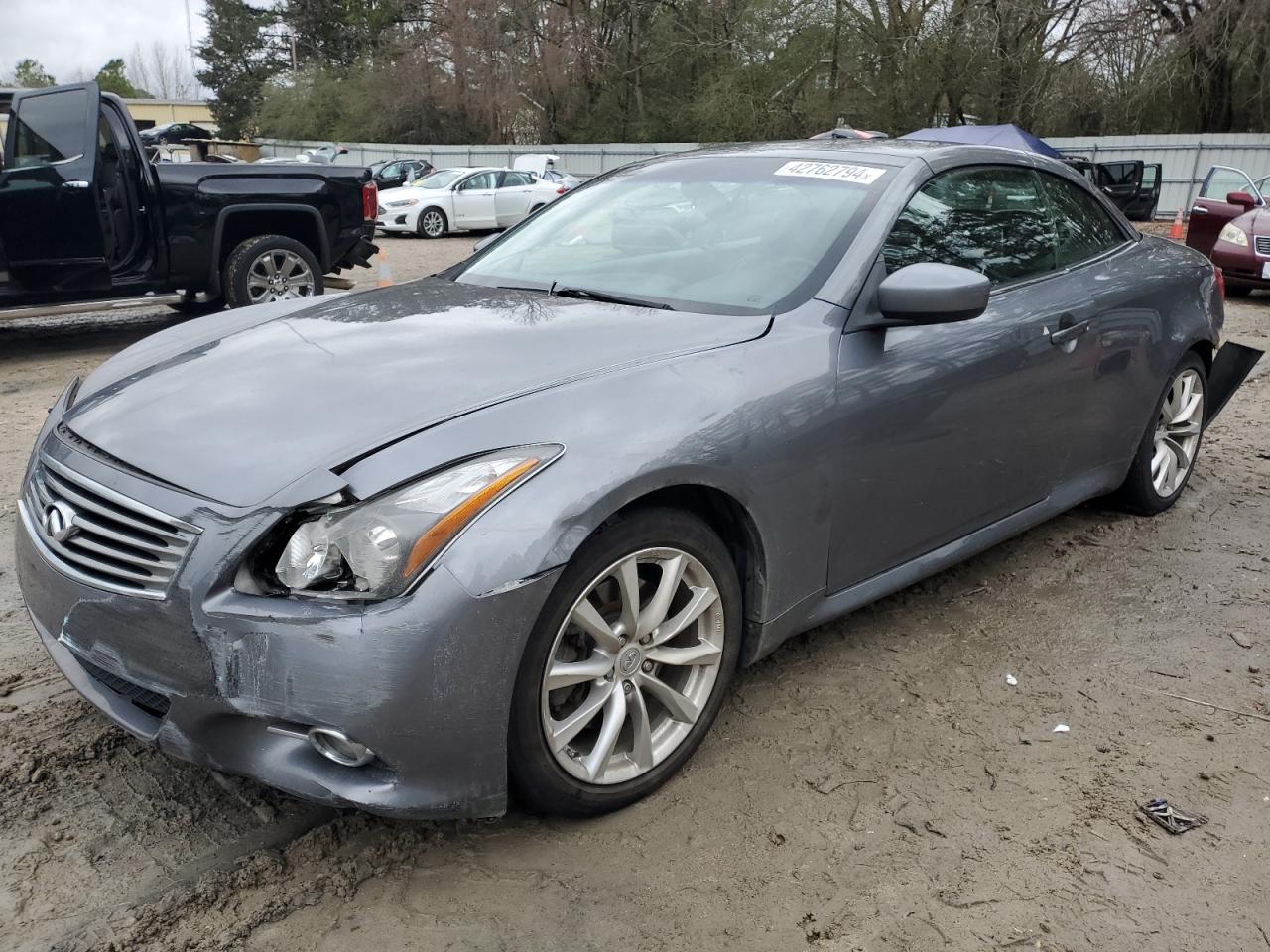 Infiniti G (2013)