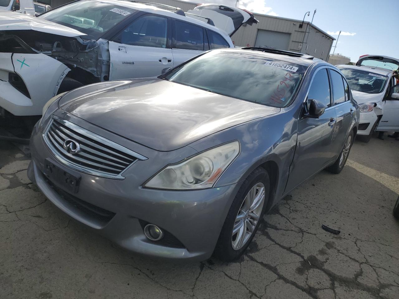 Infiniti G (2013)