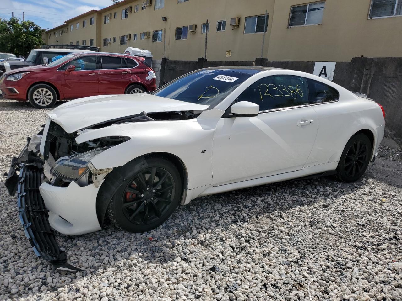 Infiniti G (2012)