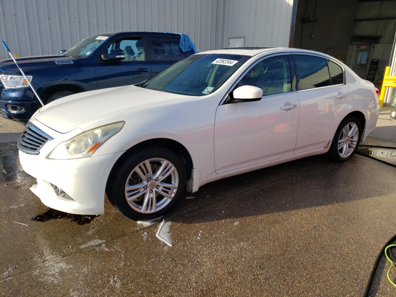 Infiniti G (2011)