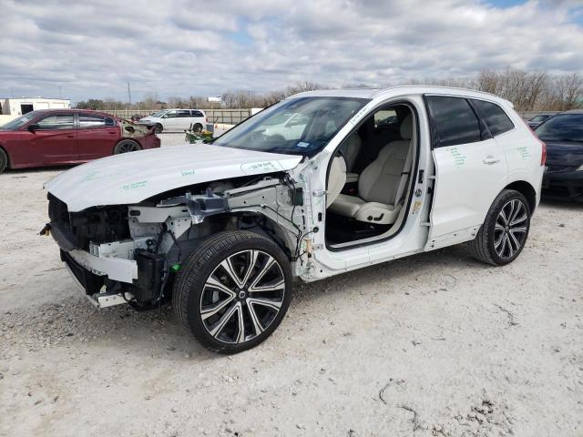 Volvo Xc60 ultim (2023)