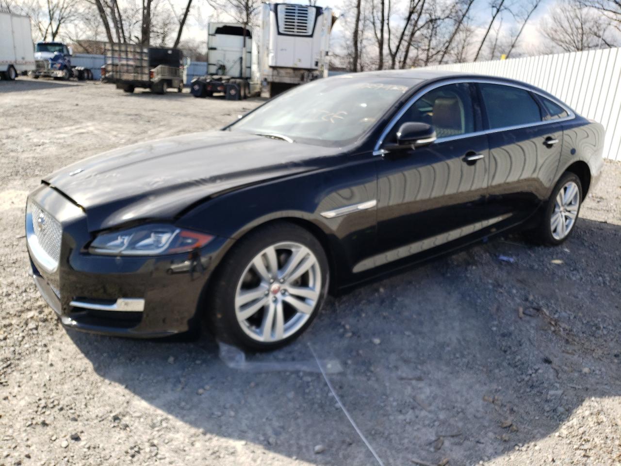 Jaguar Xj (2016)