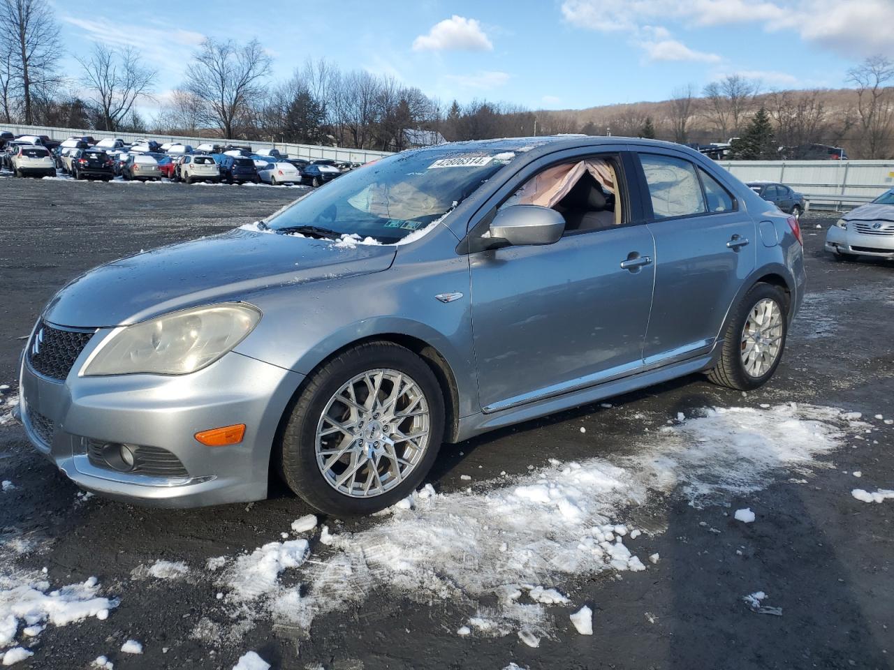 Suzuki Kizashi (2011)