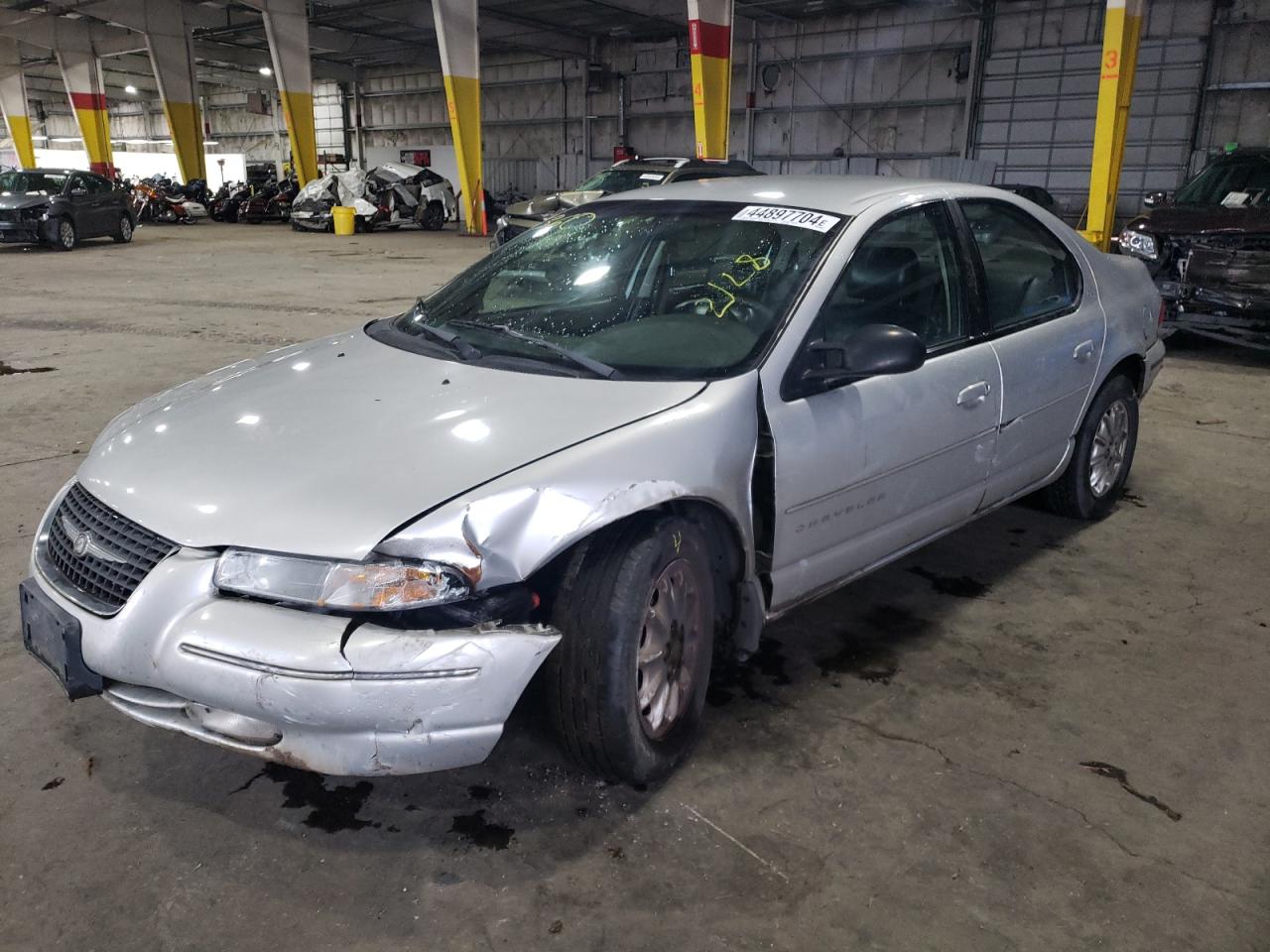 Chrysler Cirrus (2000)