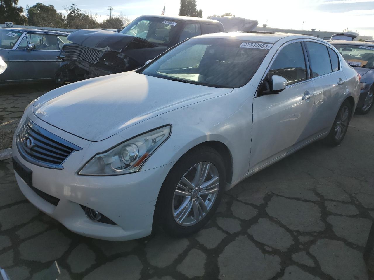 Infiniti G (2013)