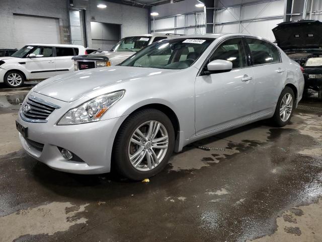 Infiniti G37 (2013)