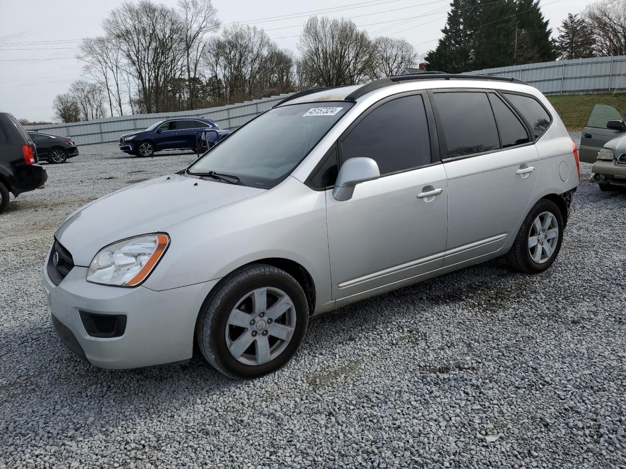 Kia Rondo (2008)