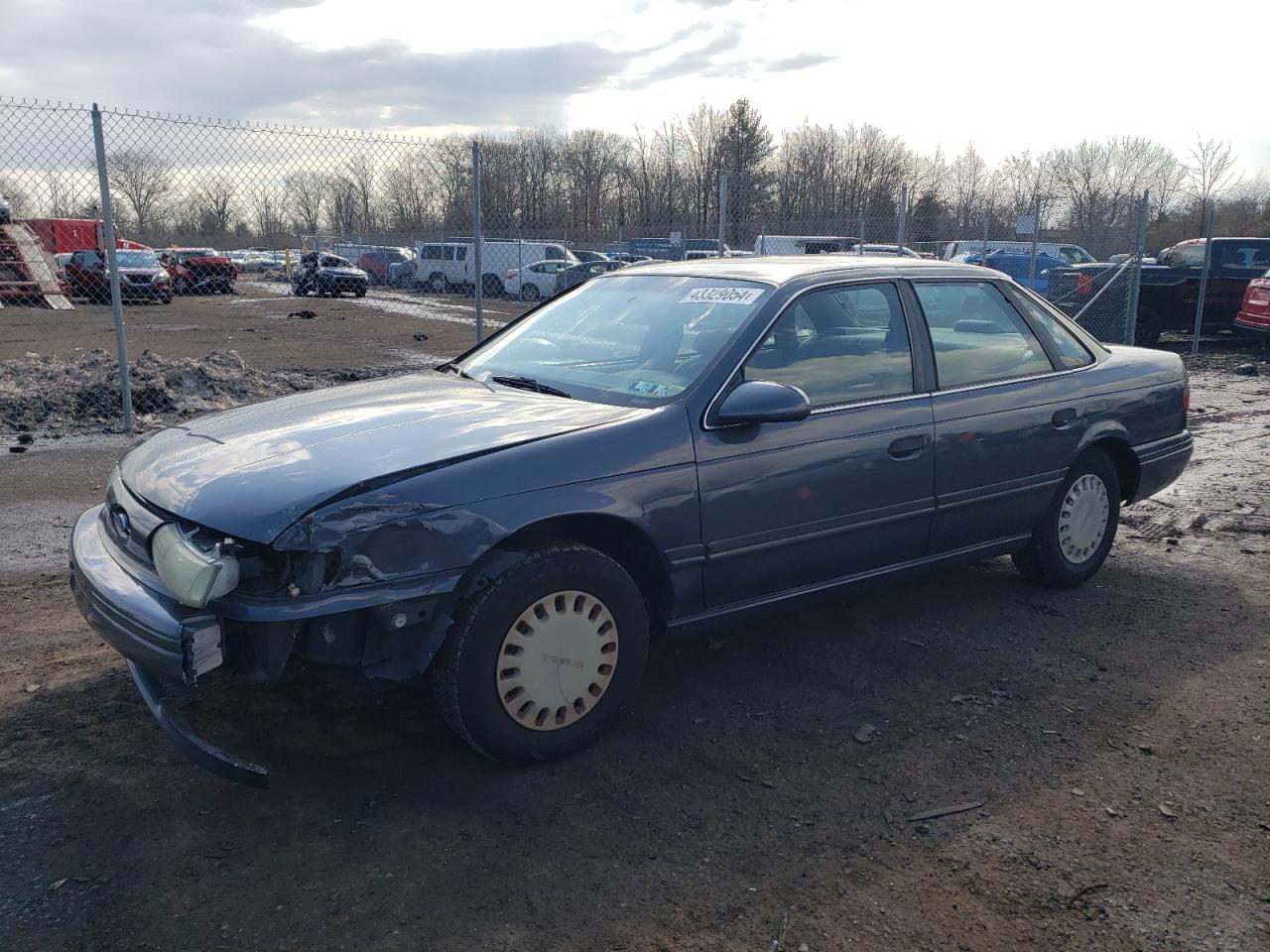 Ford Taurus (1993)