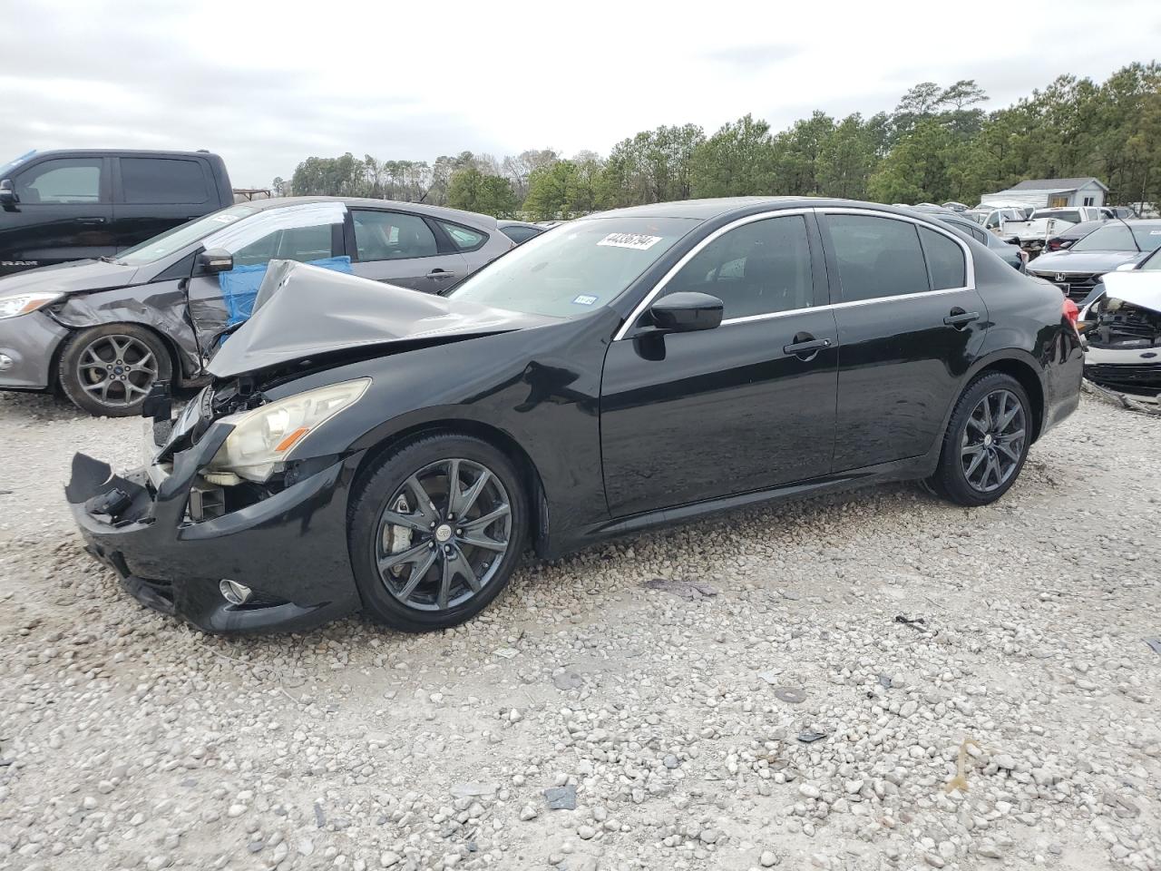 Infiniti G (2012)