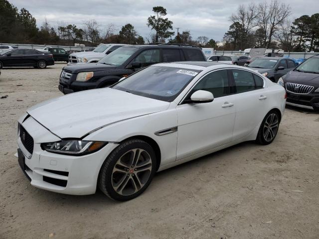 Jaguar Xe (2017)