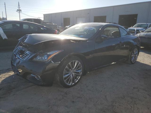 Infiniti Q60 (2015)