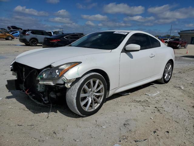 Infiniti G37 (2012)