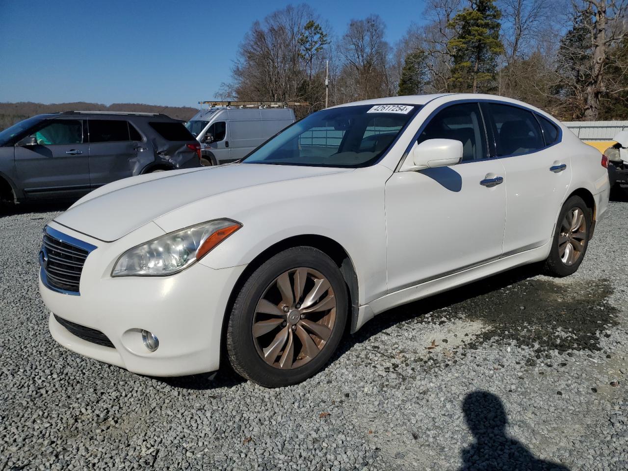 Infiniti M (2013)