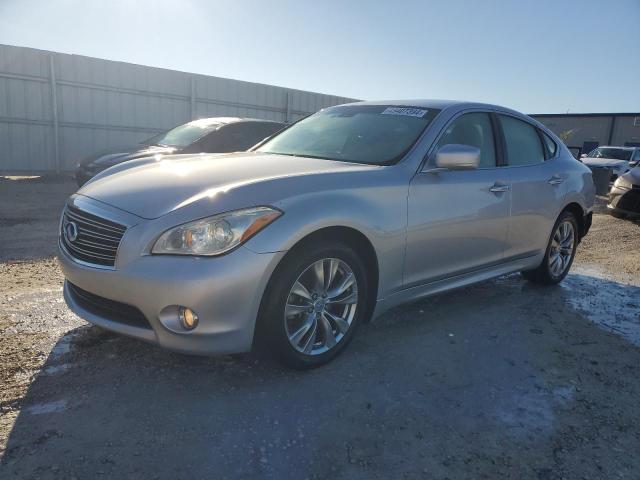 Infiniti M37 (2013)