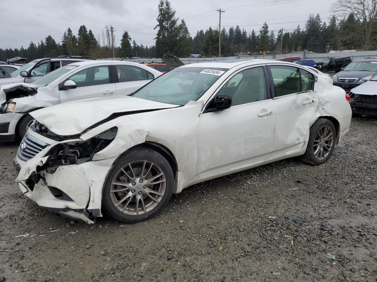 Infiniti G (2012)