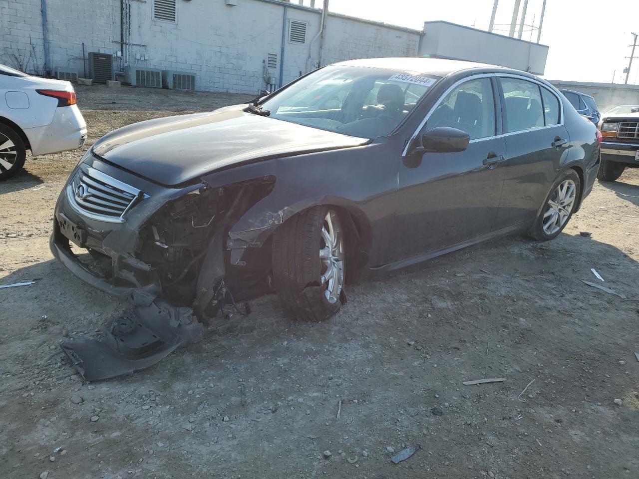 Infiniti G (2011)