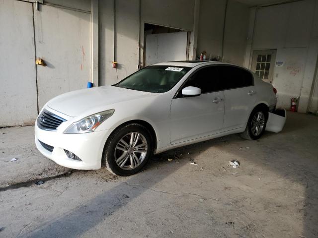 Infiniti G37 (2013)