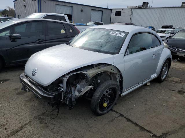 Volkswagen Beetle (2015)