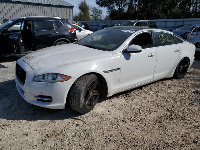 Jaguar Xj (2011)