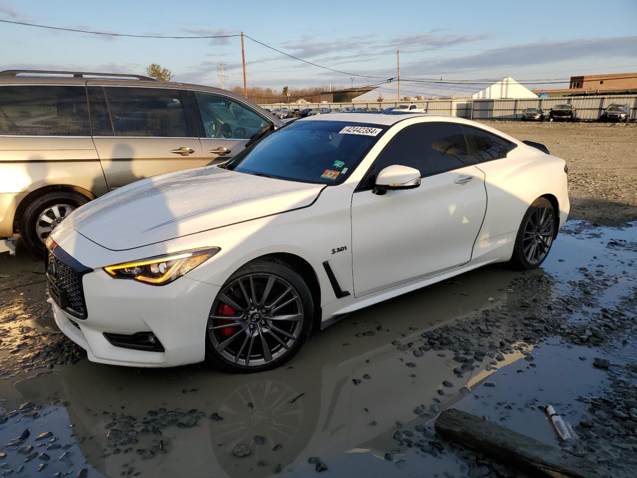 Infiniti Q60 (2017)