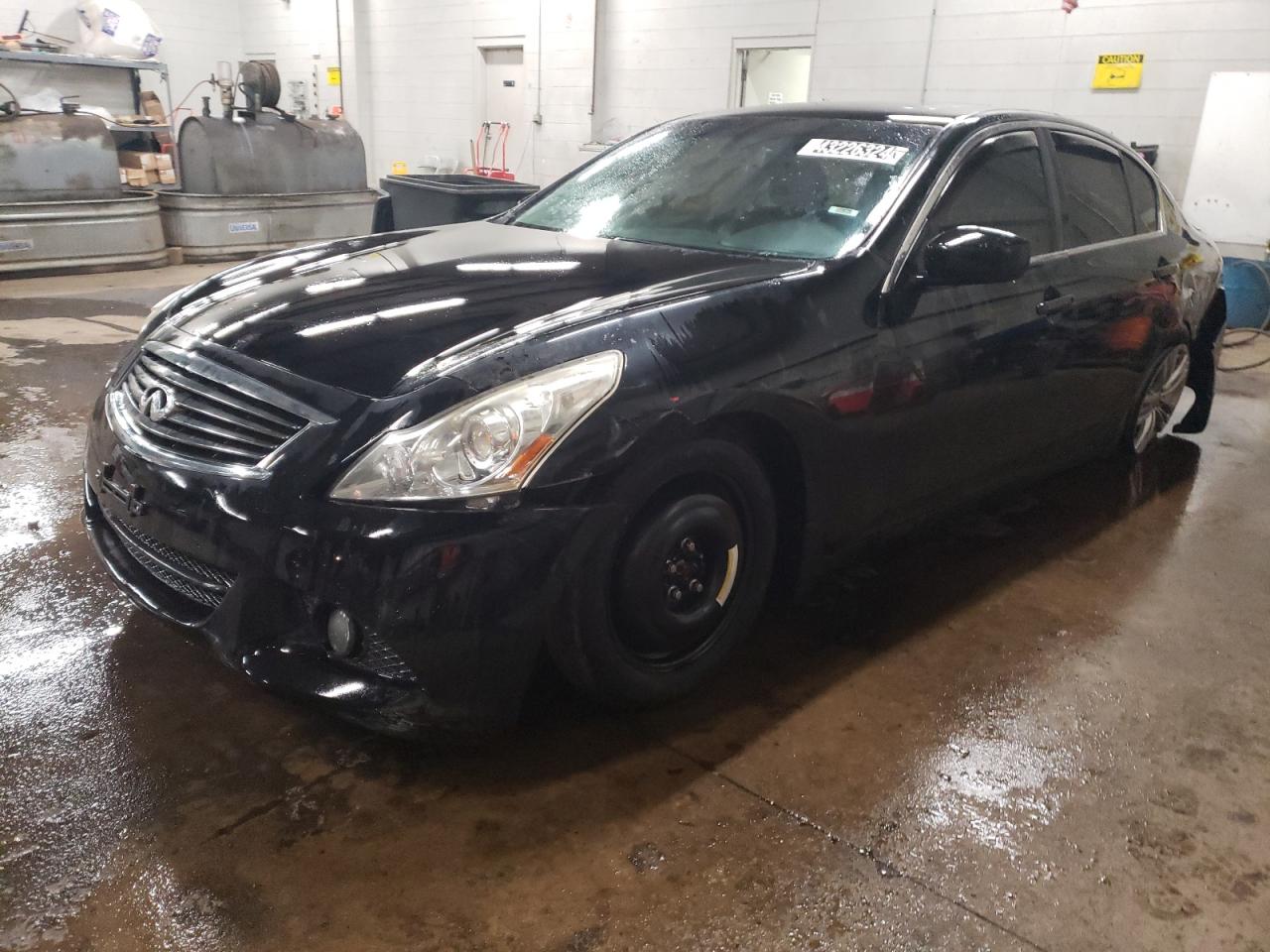 Infiniti G (2013)