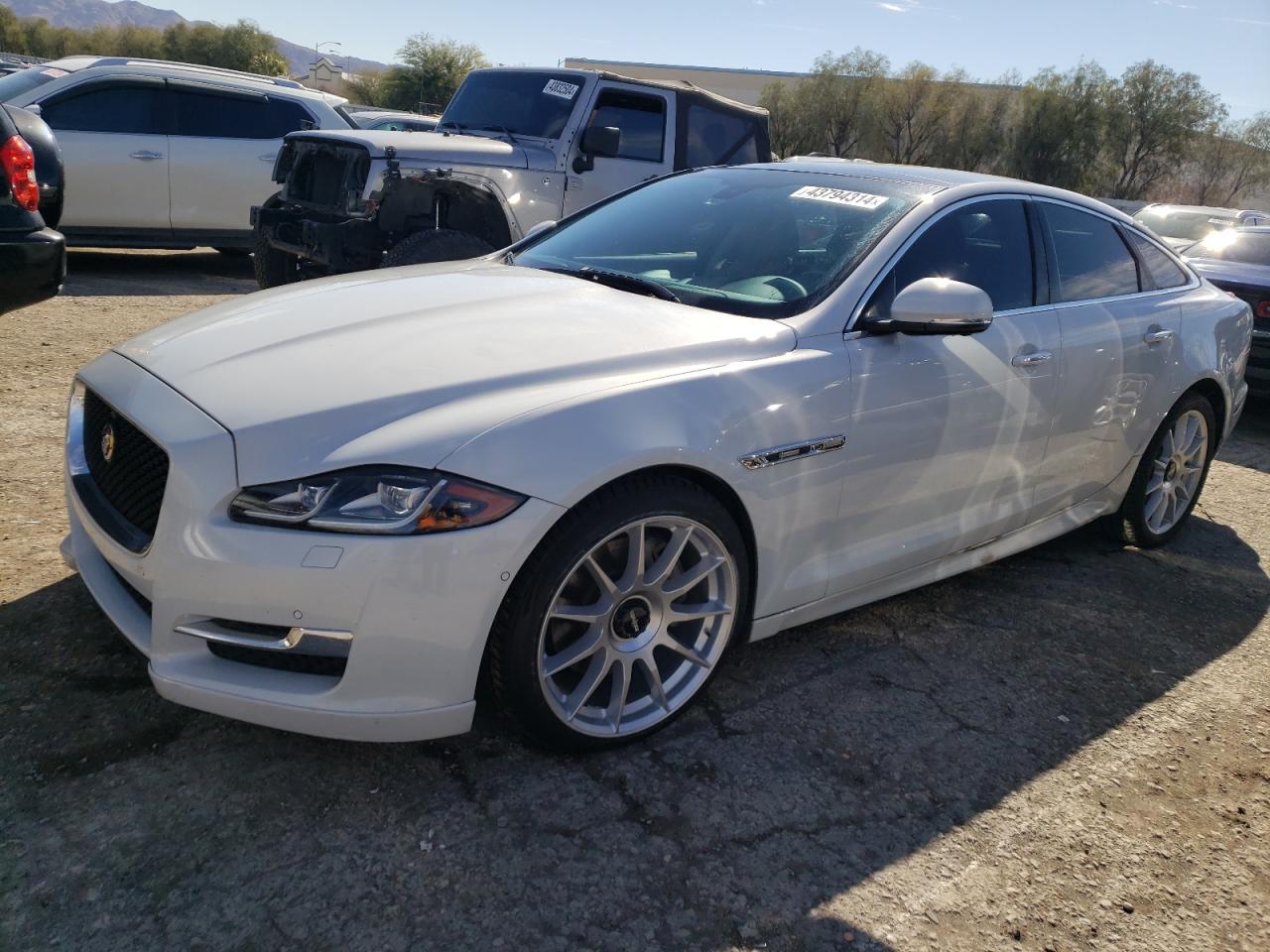 Jaguar Xj (2016)