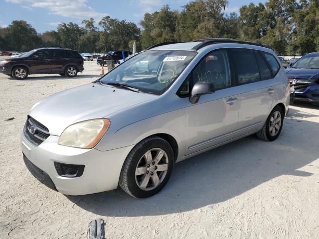 Kia Rondo (2008)