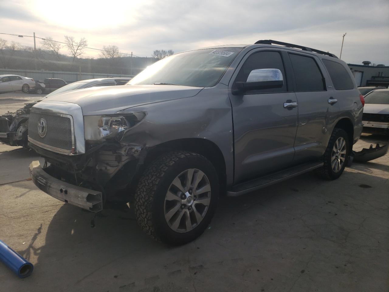 Toyota Sequoia (2010)