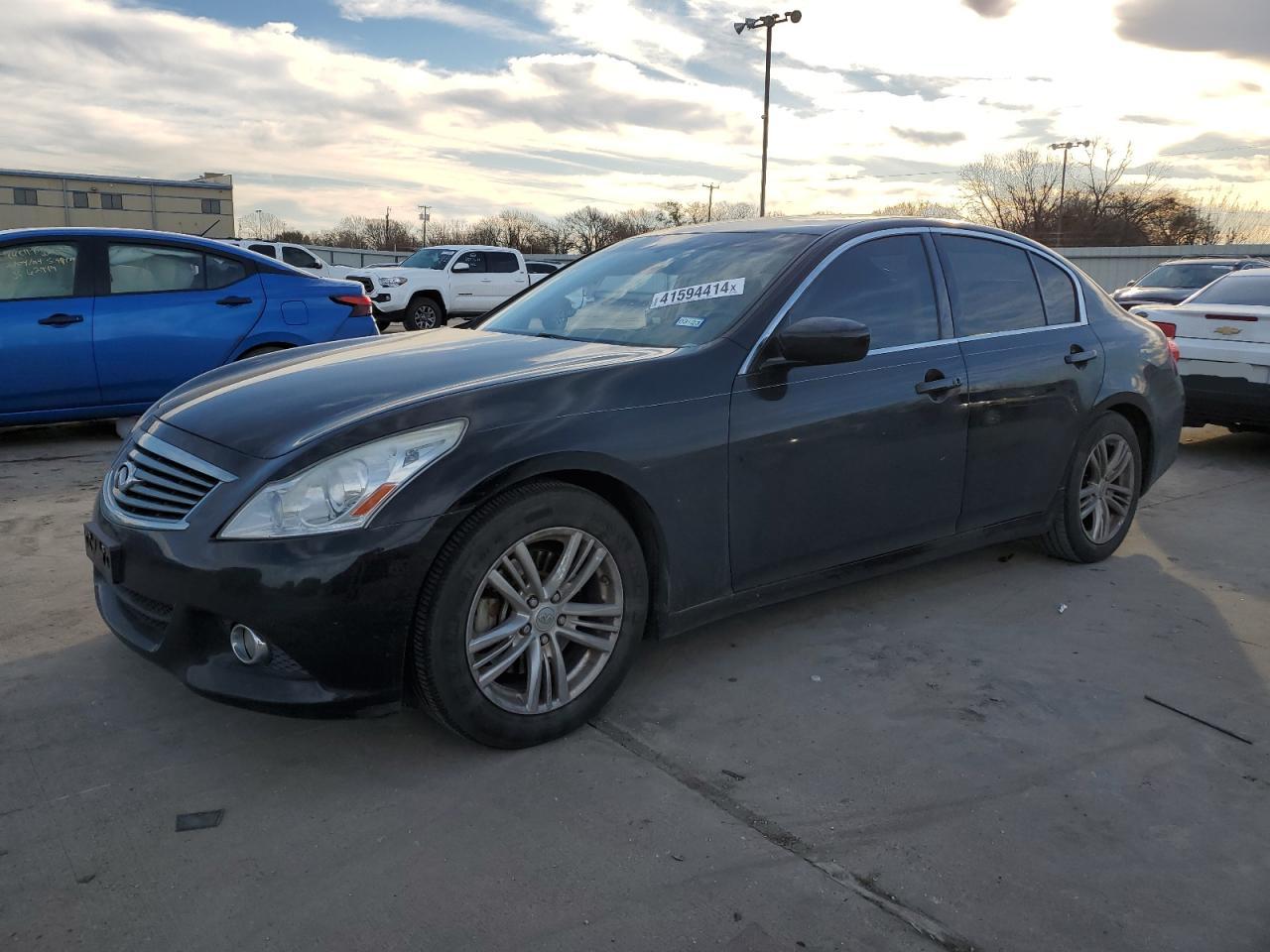 Infiniti G (2013)