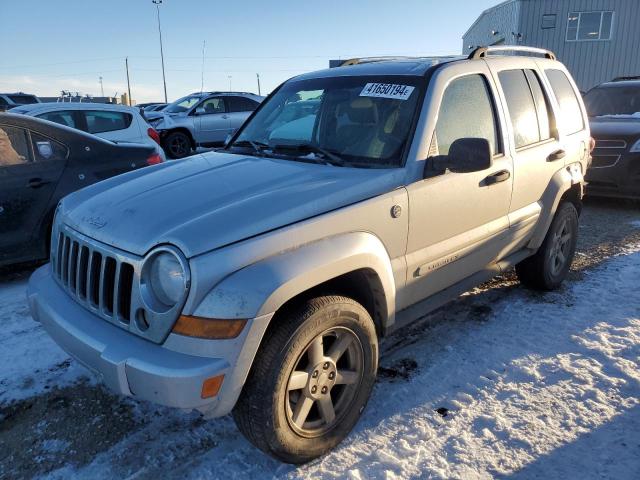 Jeep Liberty (2005)