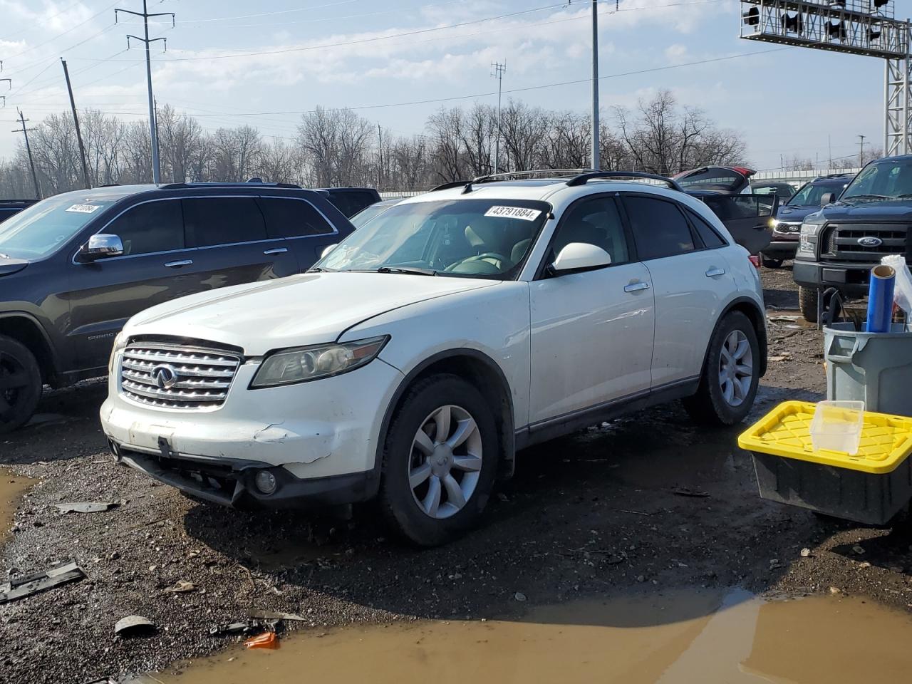 Infiniti Fx (2005)