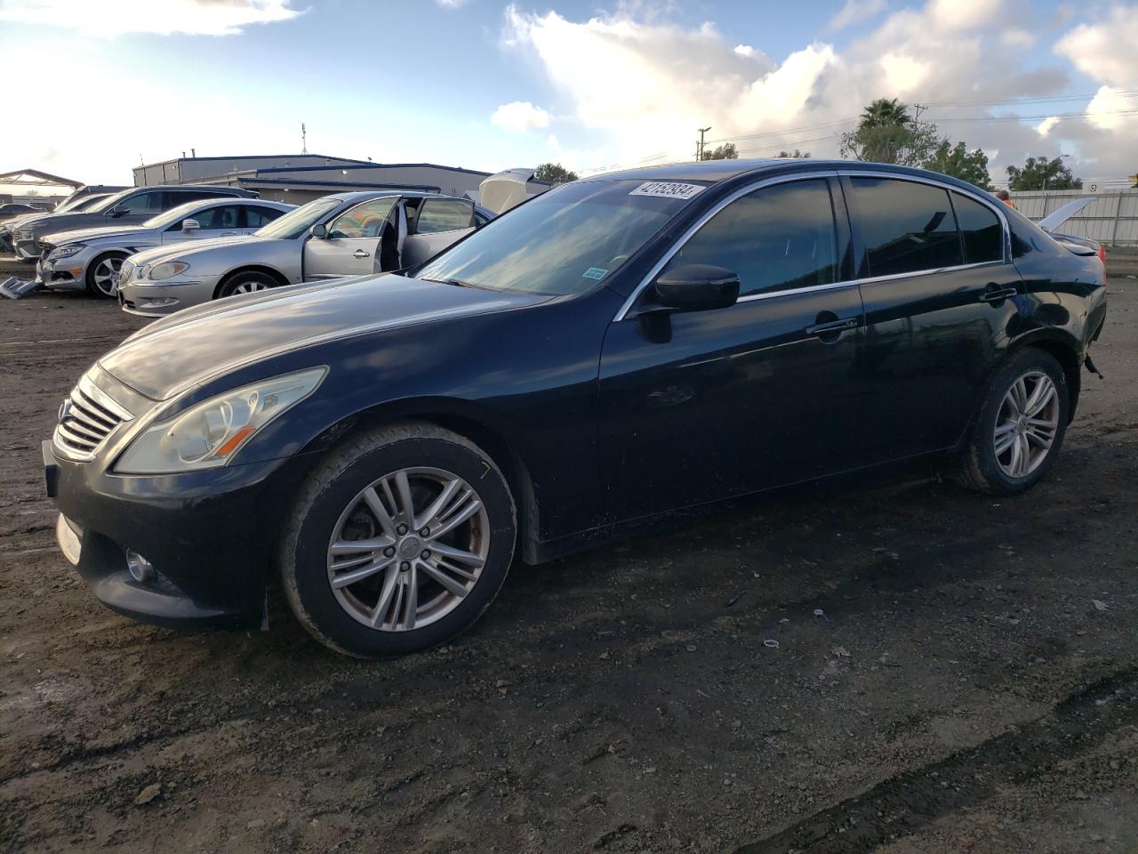 Infiniti G (2011)