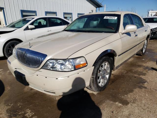Lincoln Towncar (2003)