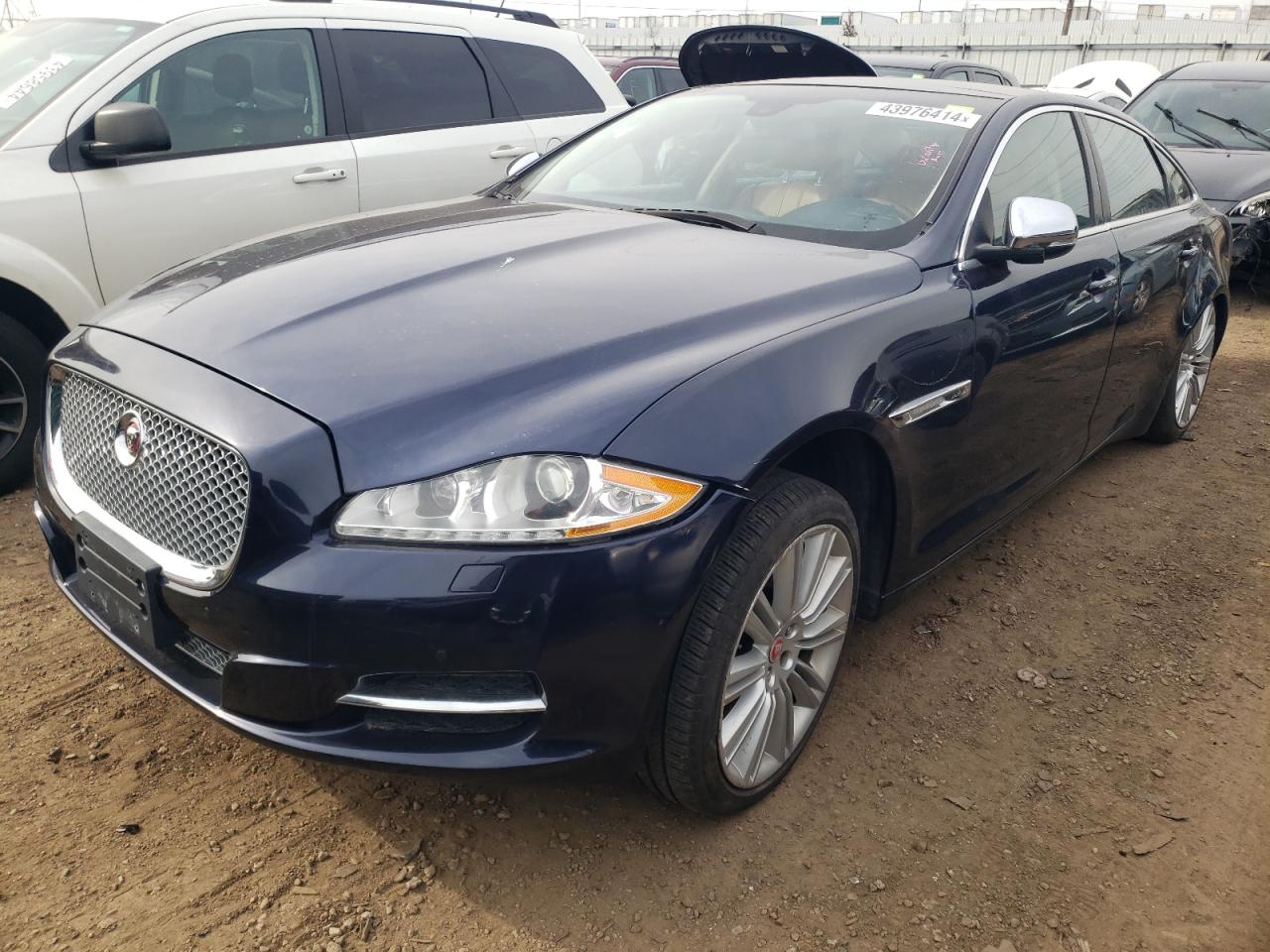 Jaguar Xj (2015)