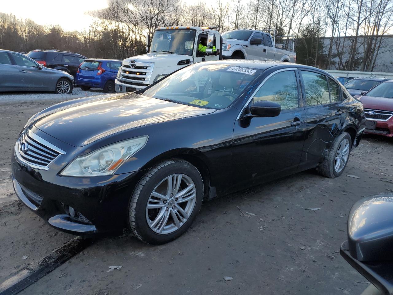 Infiniti G (2013)
