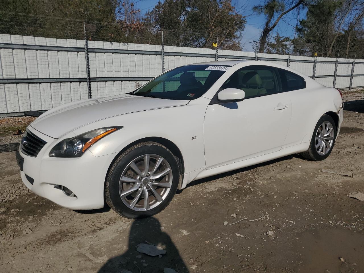 Infiniti Q60 (2014)