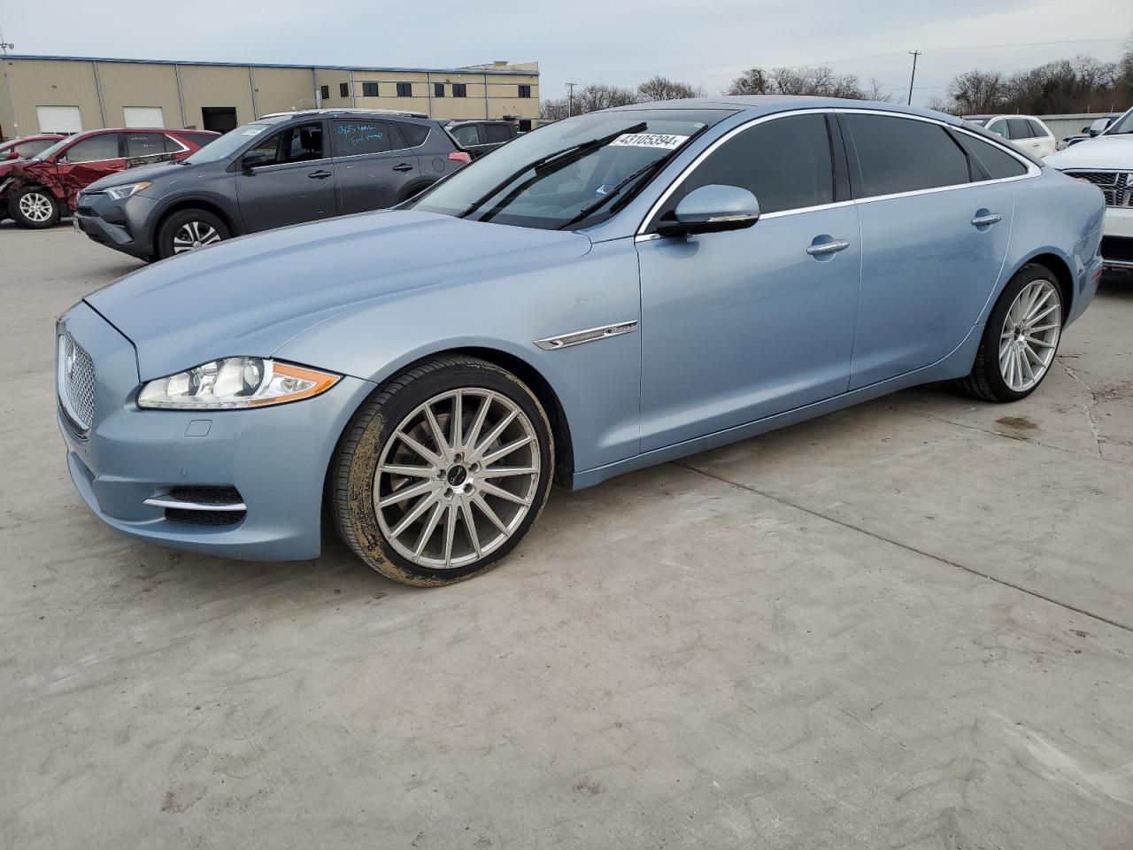 Jaguar Xj (2011)