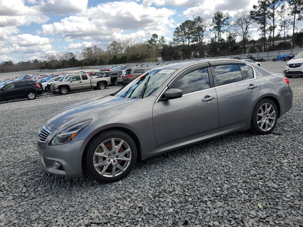 Infiniti G (2010)