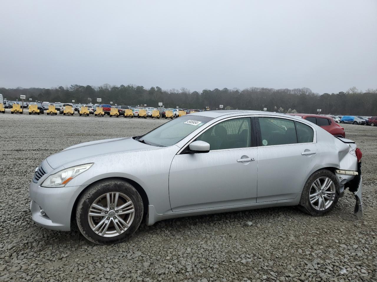 Infiniti G (2013)