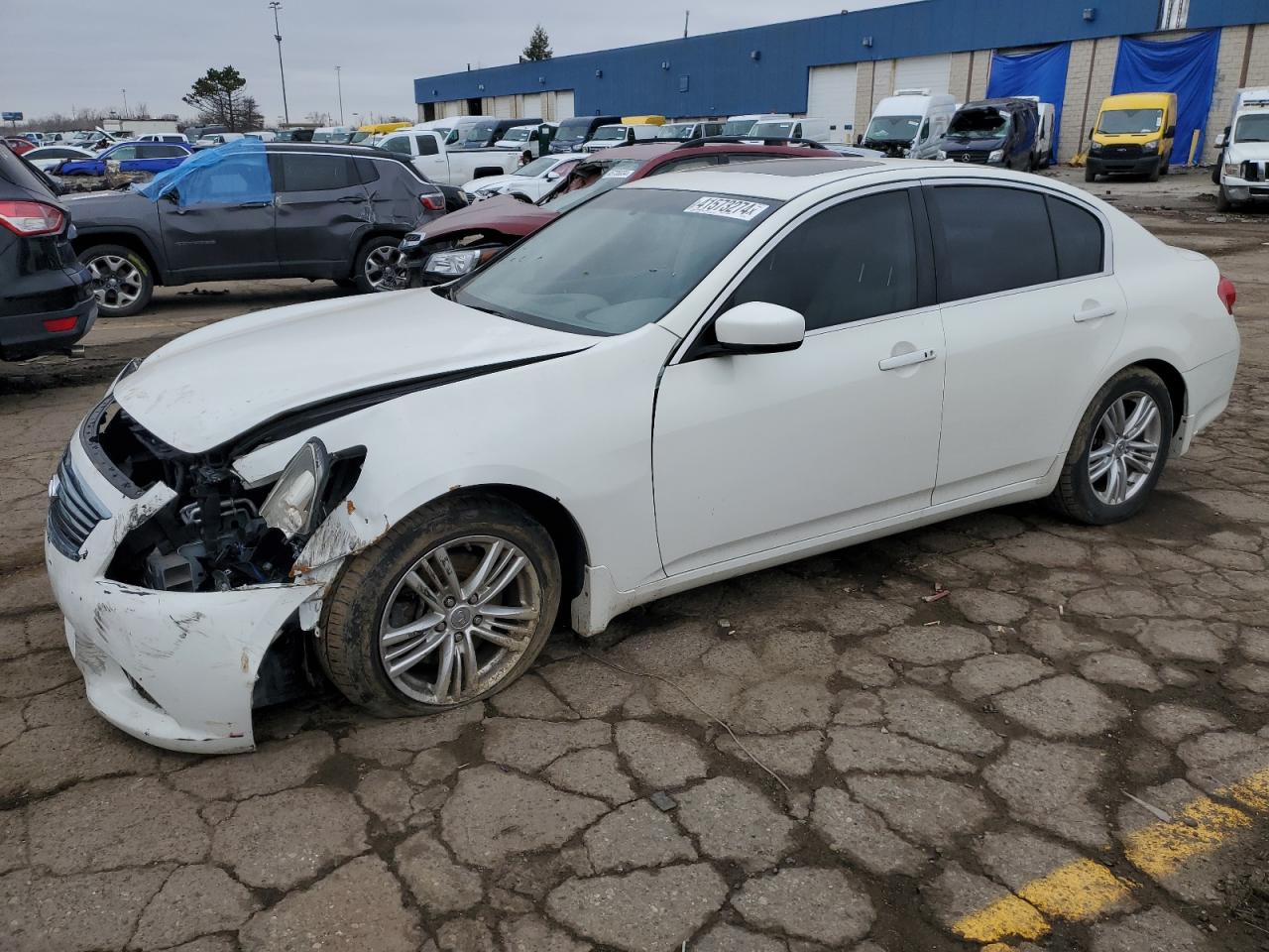 Infiniti G (2012)