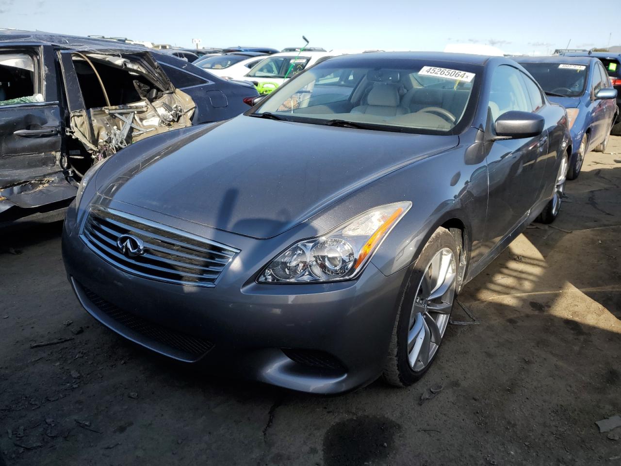 Infiniti G (2010)
