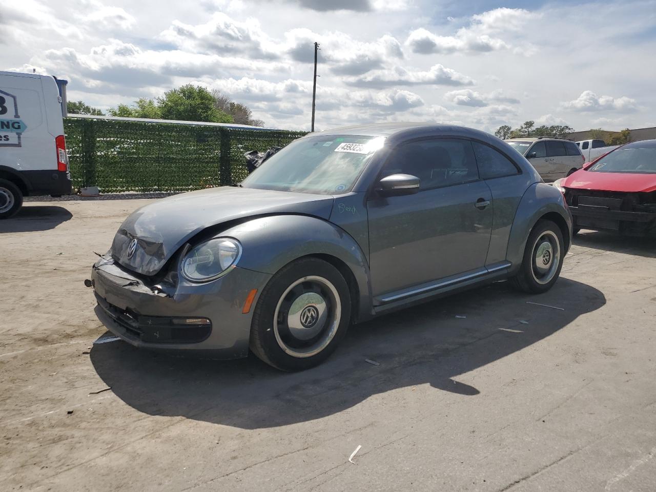 Volkswagen Beetle (2012)